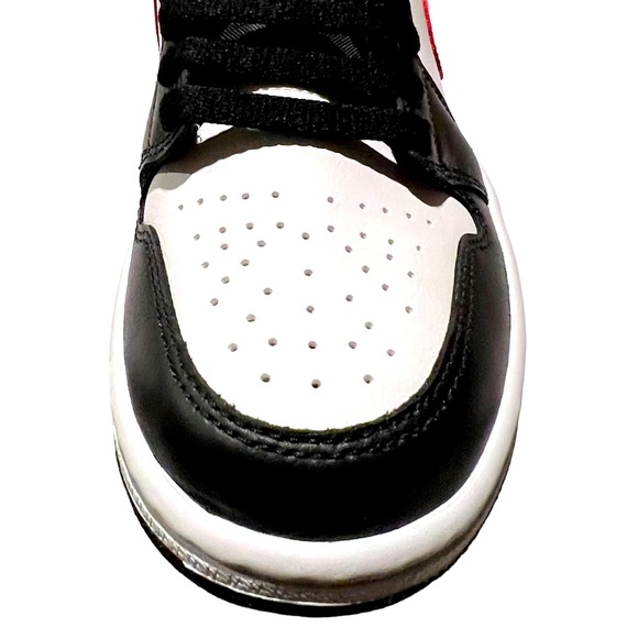 2020 AIR JORDAN 1 LOW ‘SIREN RED’ - Picture 8 of 9